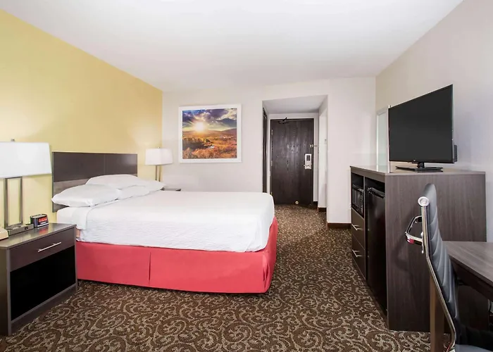 Days By Wyndham North Hotel