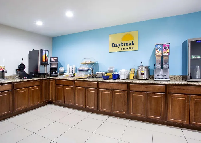 Days By Wyndham North Hotel Phoenix