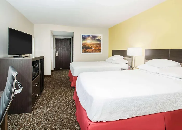 Hotel Days By Wyndham North 3*