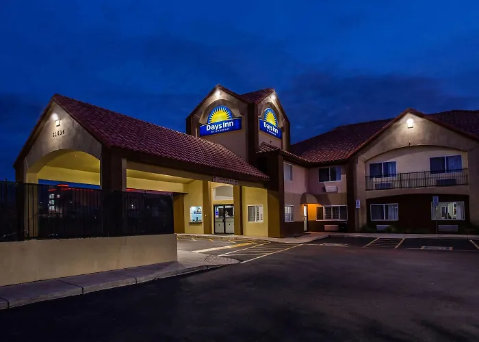 Hotel Days By Wyndham North